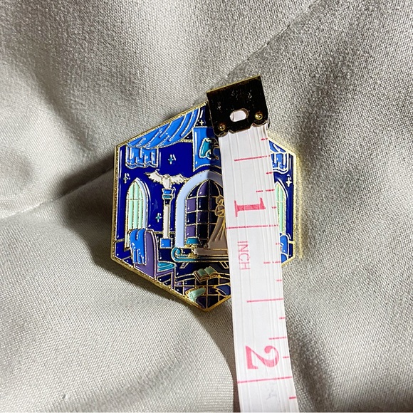 Pin Ravenclaw Common Room Hogwarts House Harry Potter Witch Wizard Raven - Picture 4 of 5